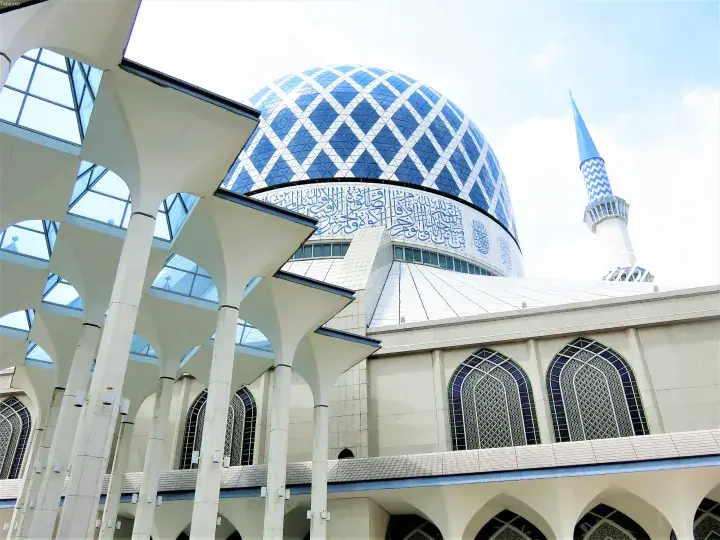 Blue Mosque Shah Alam (ブル モスク シャアラム) (The Largest Mosque　【マレーシア旅行】