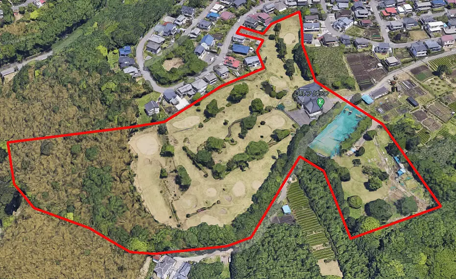 Luxury villa with golf course